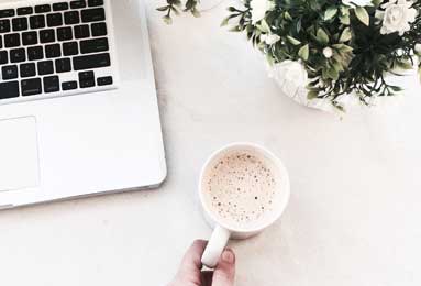 FIBA官方分享热身视频：穆里宁今日热身不暴扣，热身就要超远三分